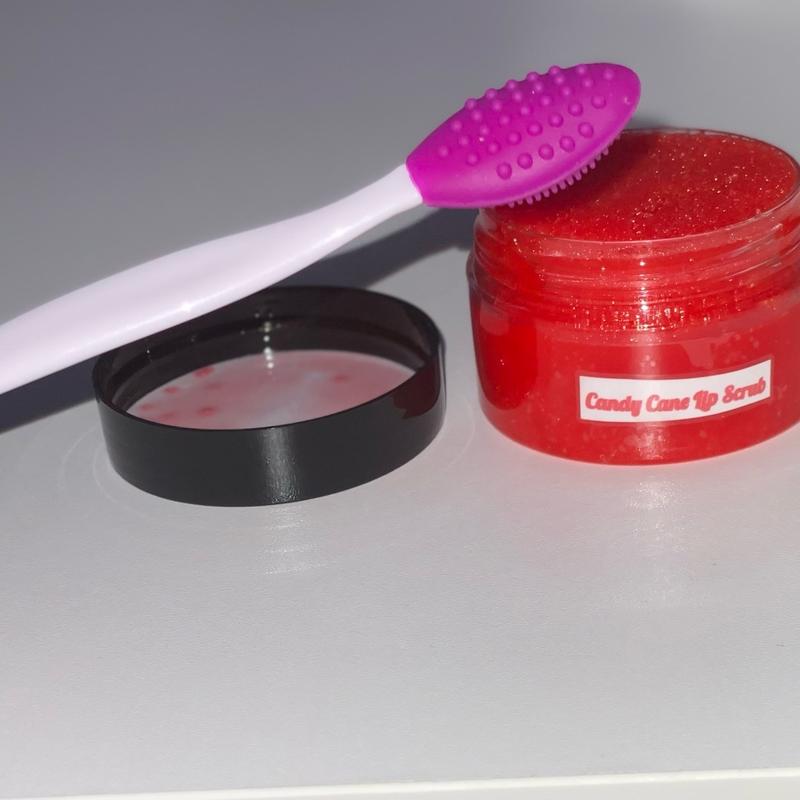 Savage Baes’ Custom Hydrating Lip Scrub & Applicator Brush - Daily, Skincare