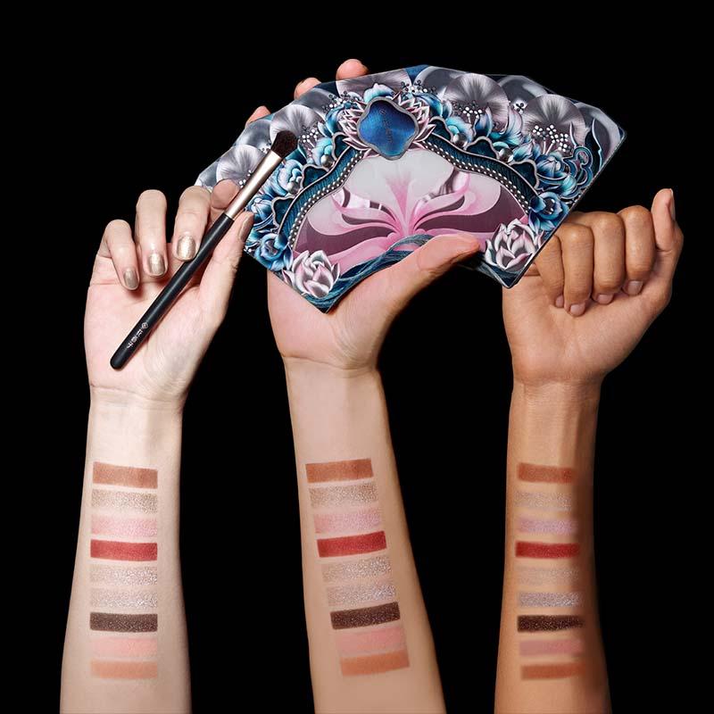 [Live Exclusive]BEIJING OPERA MAKEUP PALETTE (LIMITED EDITION)