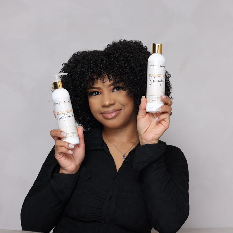 Strengthen & Replenish Shampoo and Conditioner Set