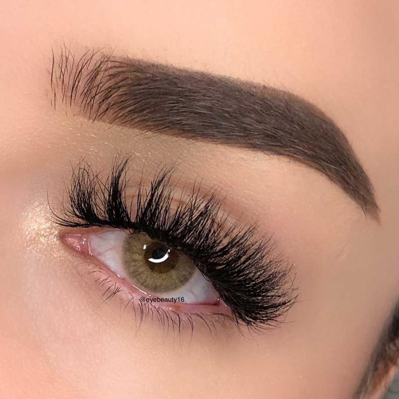 Color Eyelash Extension for Longer Lashes - Cosmetic Makeup