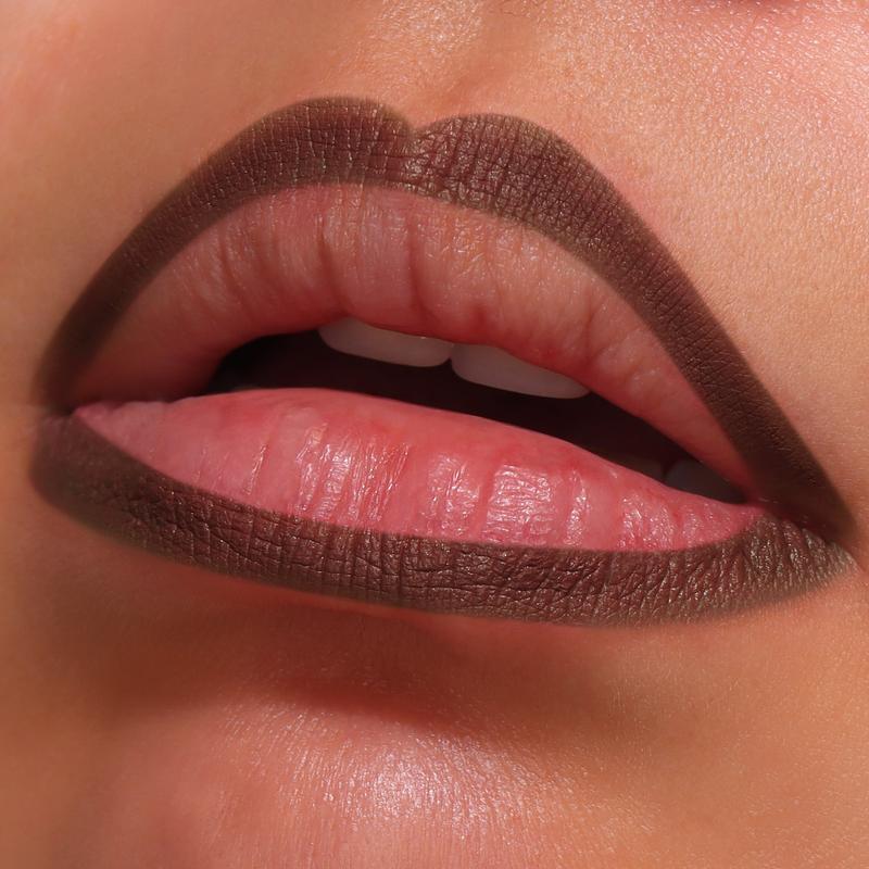 Signature Lip Pencil (010, Sandy Brown)