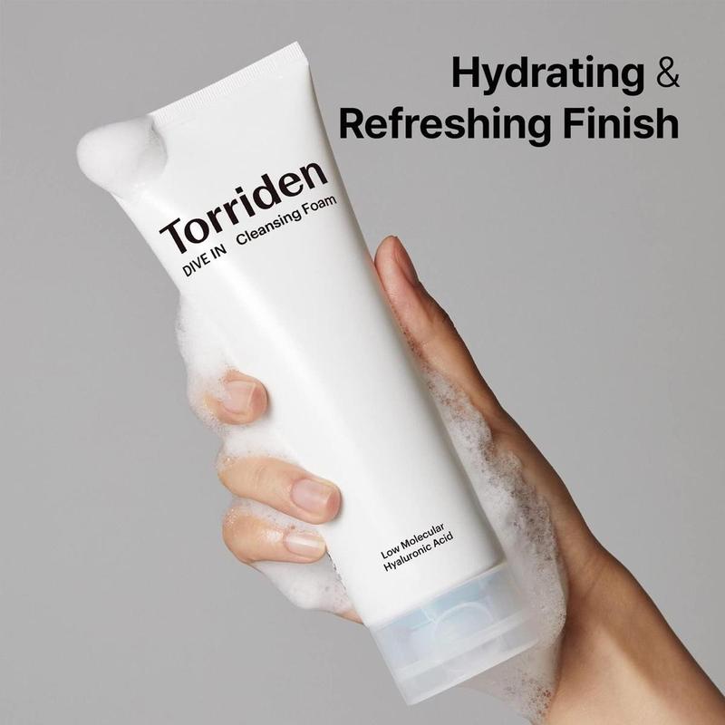 [Torriden] DIVE-IN Low Molecular Hyaluronic Acid Cleansing Foam 150ml, Hydrating Daily Facial Cleanser for All and Sensitive Skin, with Hyaluronic Acid, Panthenol, Allantoin, Bubble Cleansing Foam, Vegan and Cruelty Free, Korean Skin Care,