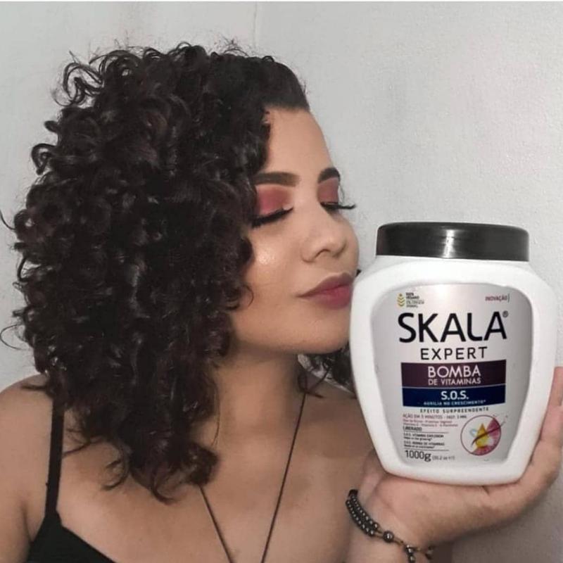 SKALA Vitamins Blast Hair Conditioner Great for hair growth, strength and repair with Hyaluronic Acid Bomba de Vitaminas Haircare Oil