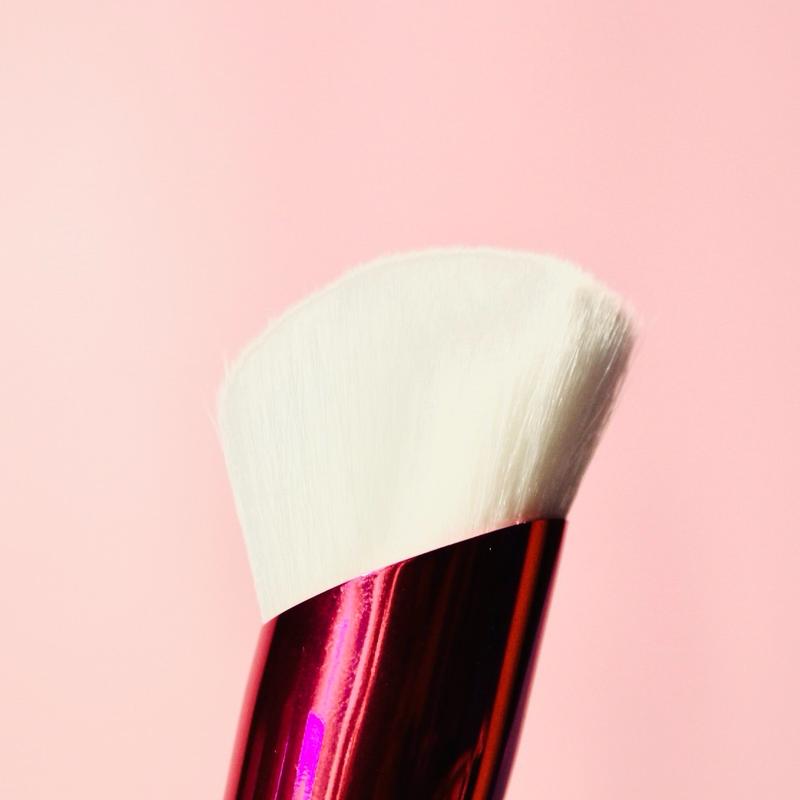 Sculpting makeup Brush